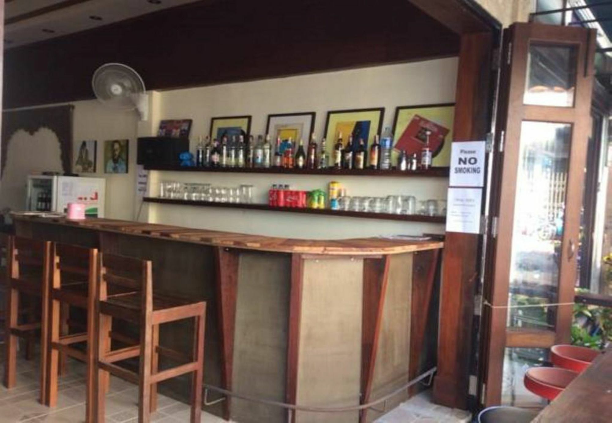 Thapae Backpackers Hostel (Adults Only) شيانغ ماي المظهر الخارجي الصورة