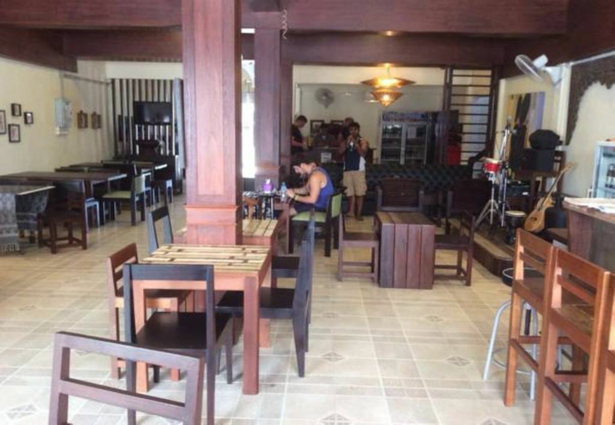 Thapae Backpackers Hostel (Adults Only) شيانغ ماي المظهر الخارجي الصورة